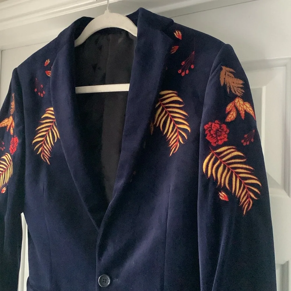 ASOS Men 2pc Blue Velvet Suit Personalized Floral Embroidered Lapel Designer - Picture 7 of 16